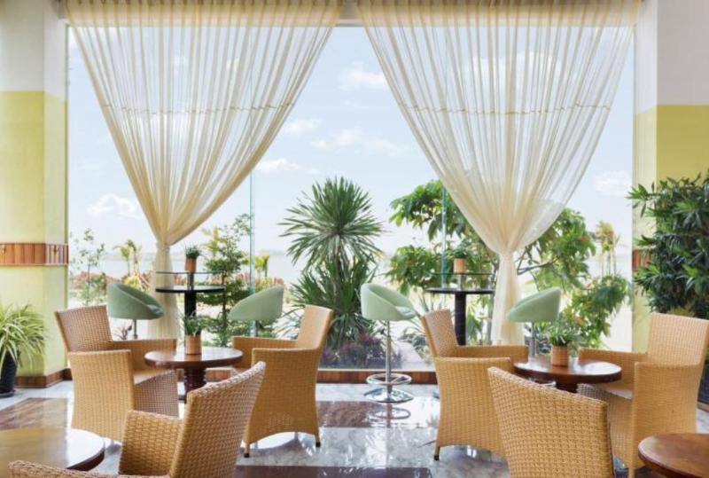 High Sky Hotel Пномпень Экстерьер фото